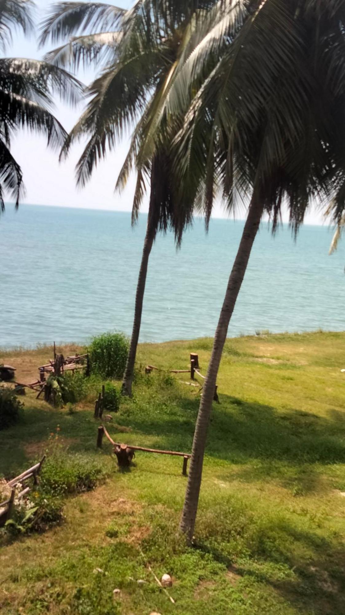 Pd Seaview Corus Paradise Lagoon Port Dickson Exteriér fotografie