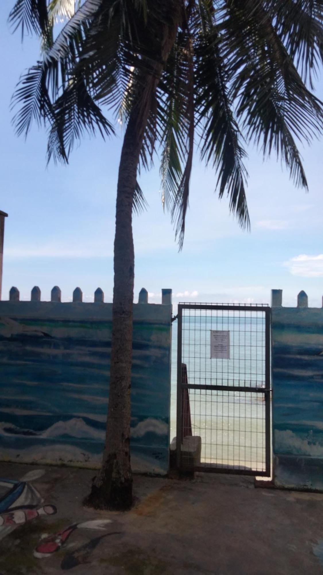 Pd Seaview Corus Paradise Lagoon Port Dickson Exteriér fotografie